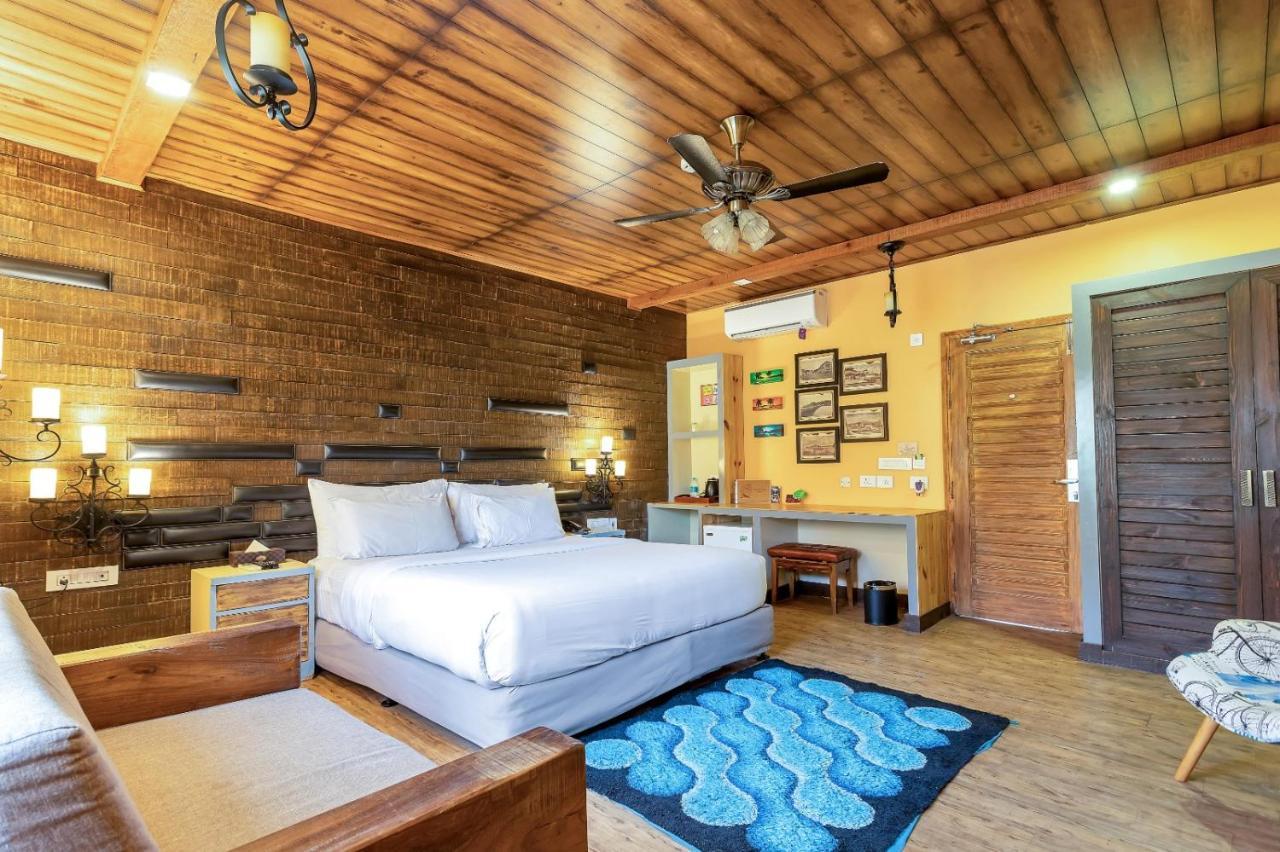 The Baga Beach Resort Екстериор снимка