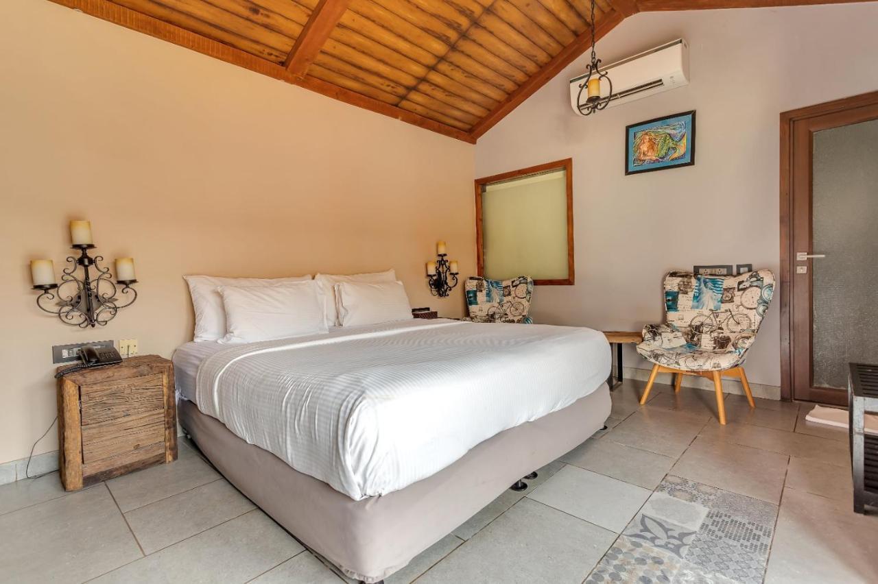 The Baga Beach Resort Екстериор снимка