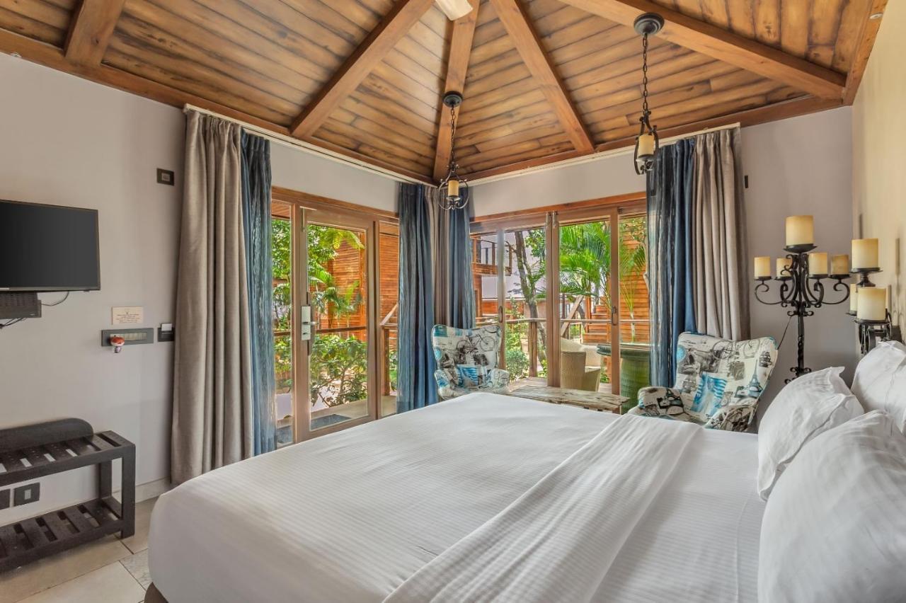 The Baga Beach Resort Екстериор снимка
