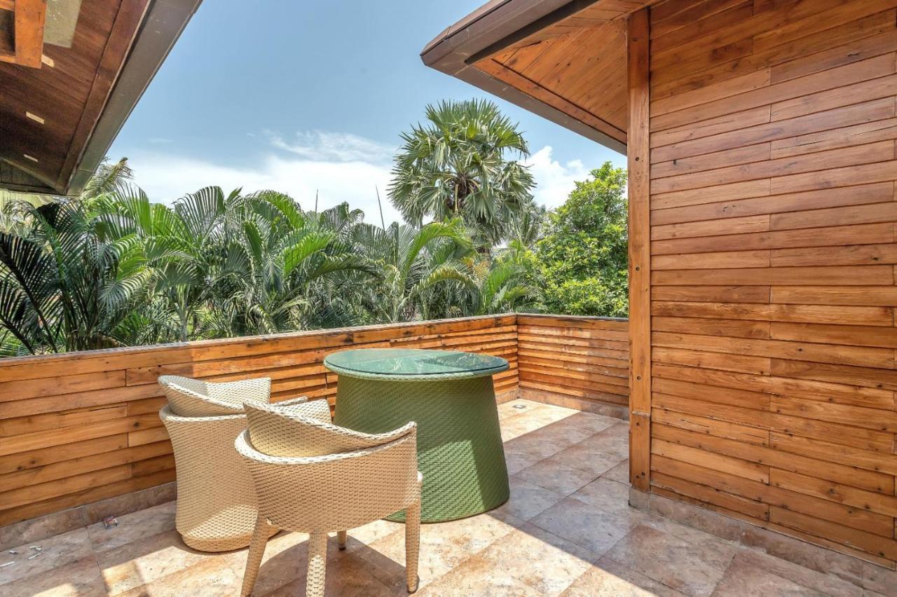 The Baga Beach Resort Екстериор снимка