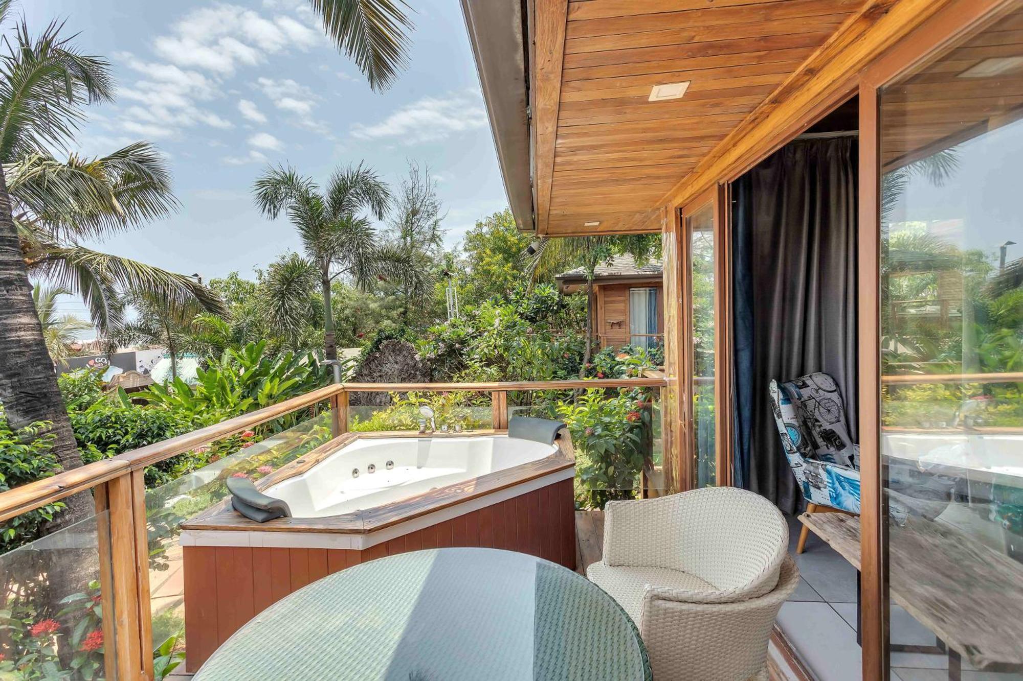 The Baga Beach Resort Екстериор снимка