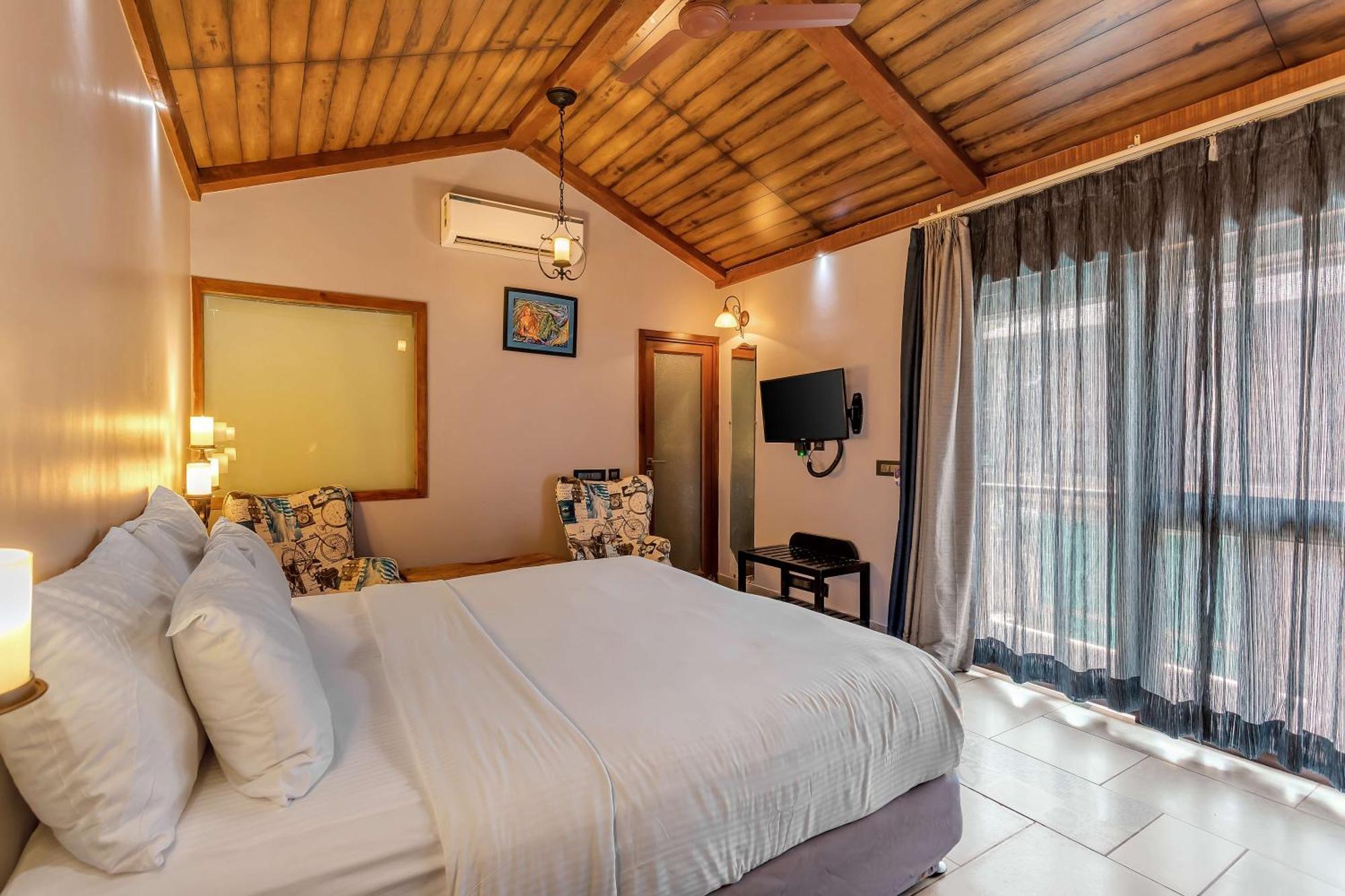 The Baga Beach Resort Екстериор снимка